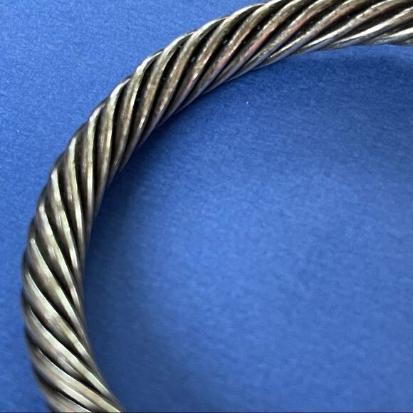 VTG Rhinestone Inlay Silver Tone Twist Cable Cuff - Picture 11 of 16